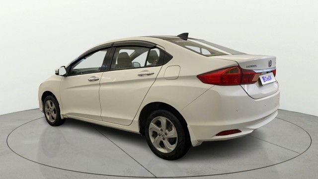 Second-hand 2015 Honda City i VTEC CVT VX for sale in New Delhi-4