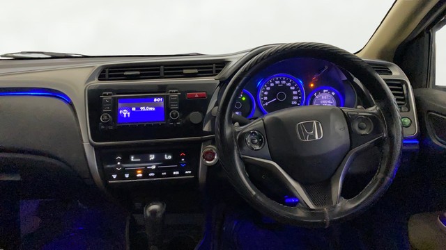 Second-hand 2015 Honda City i VTEC CVT VX for sale in New Delhi-12