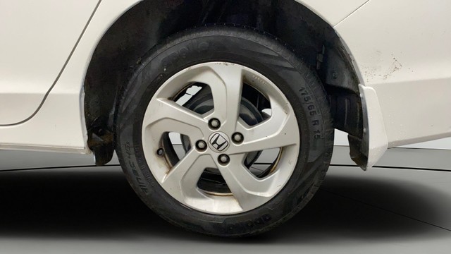 Second-hand 2015 Honda City i VTEC CVT VX for sale in New Delhi-27