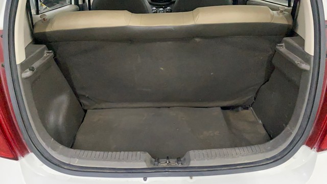 Second-hand 2016 Hyundai i10 Sportz 1.1L for sale in Chandigarh-19