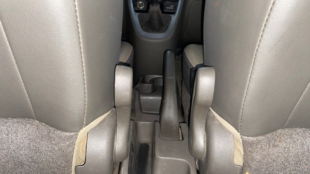 Second-hand 2016 Hyundai i10 Sportz 1.1L for sale in Chandigarh-18