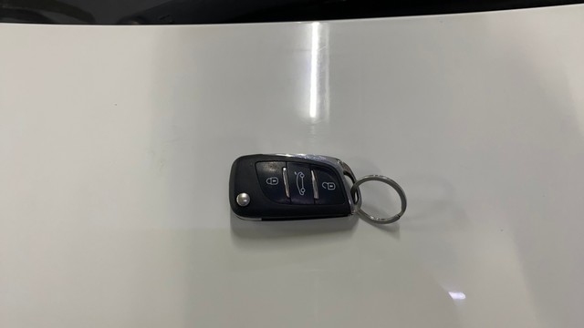 Second-hand 2016 Hyundai i10 Sportz 1.1L for sale in Chandigarh-21