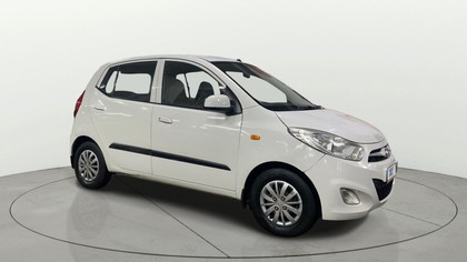 Second-hand 2016 Hyundai i10 Sportz 1.1L for sale in Chandigarh