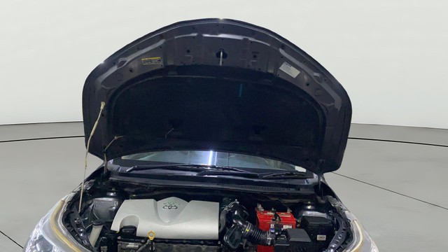 Second-hand 2018 Toyota Yaris G BSIV for sale in Chandigarh-9