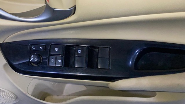 Second-hand 2018 Toyota Yaris G BSIV for sale in Chandigarh-17