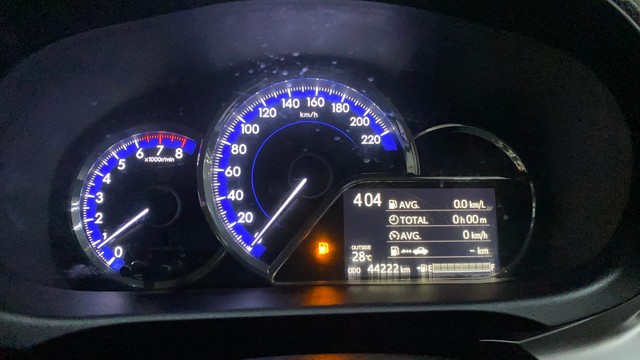 Second-hand 2018 Toyota Yaris G BSIV for sale in Chandigarh-11