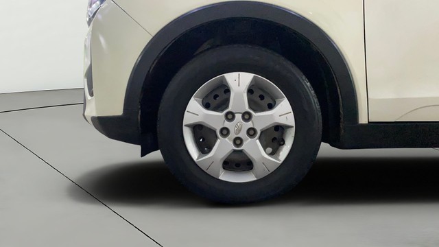 Second-hand 2021 Mahindra XUV300 W6 AMT Diesel BSVI for sale in Chandigarh-25