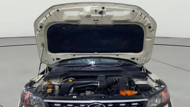 Second-hand 2021 Mahindra XUV300 W6 AMT Diesel BSVI for sale in Chandigarh-9