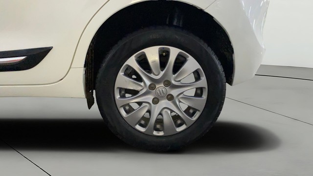 Second-hand 2017 Maruti Suzuki Baleno 1.2 Zeta for sale in Chandigarh-27