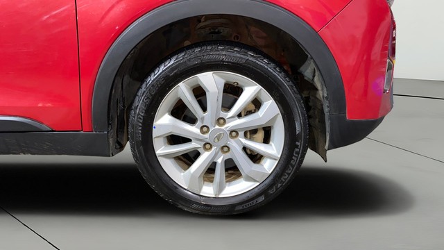 Second-hand 2022 Mahindra XUV300 W8 BSVI for sale in Howrah-24