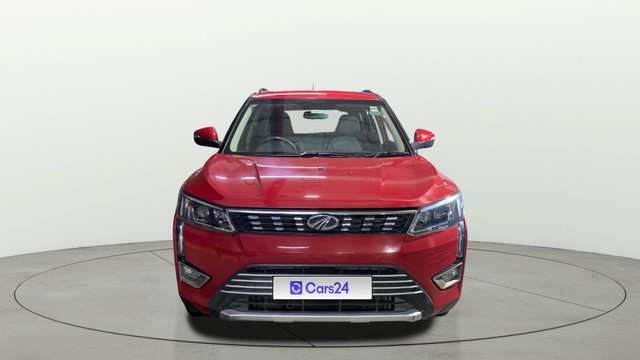 Second-hand 2022 Mahindra XUV300 W8 BSVI for sale in Howrah-7