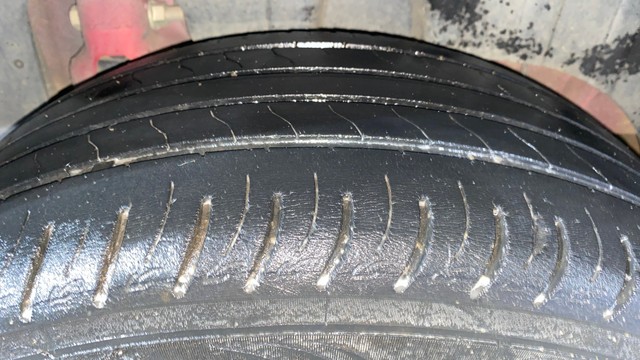 Second-hand 2022 Mahindra XUV300 W8 BSVI for sale in Howrah-32