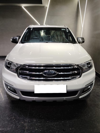 Second-hand 2020 Ford Endeavour Titanium Plus 4X2 AT for sale in New Delhi