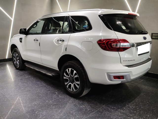 Ford Endeavour Titanium Plus 4X2 AT Second-hand 2020 Ford Endeavour Titanium Plus 4X2 AT for sale in New Delhi-3