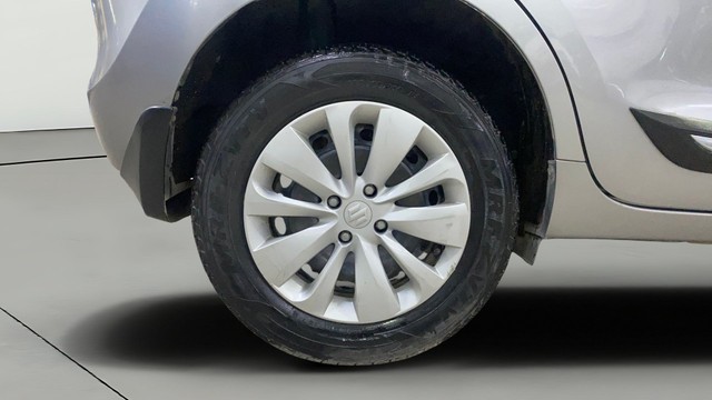 Second-hand 2017 Maruti Suzuki Baleno 1.3 Delta for sale in Indore-24