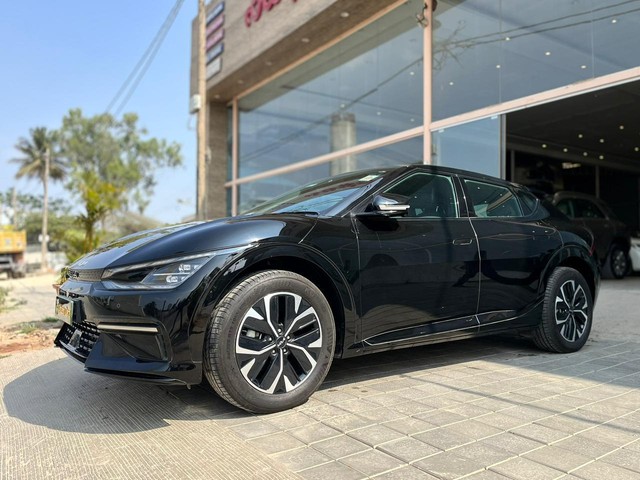 Second-hand 2022 Kia EV6 GT line AWD for sale in Bangalore-14