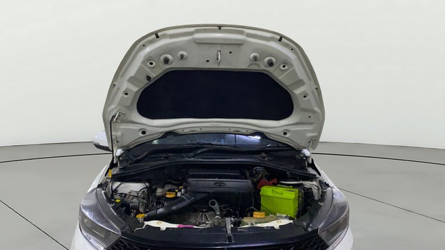 Second-hand 2023 Tata Tiago XT CNG for sale in Chandigarh-9