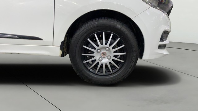 Second-hand 2023 Tata Tiago XT CNG for sale in Chandigarh-23