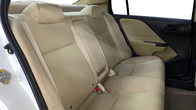 Second-hand 2019 Honda City i-VTEC SV for sale in Chandigarh-16