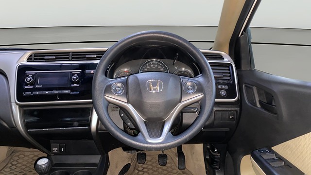 Second-hand 2019 Honda City i-VTEC SV for sale in Chandigarh-12