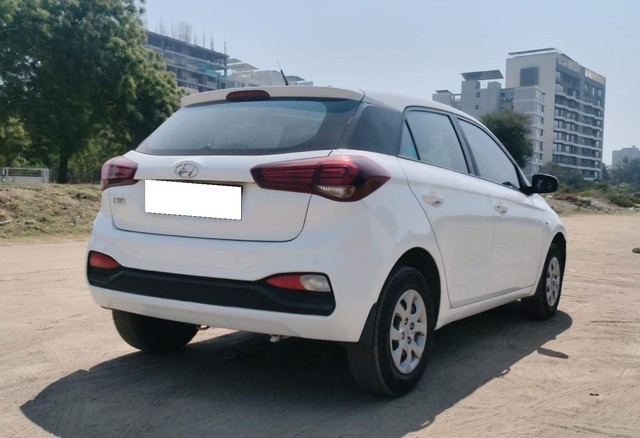 Second-hand 2019 Hyundai i20 Magna Plus BSIV for sale in Vadodara-8