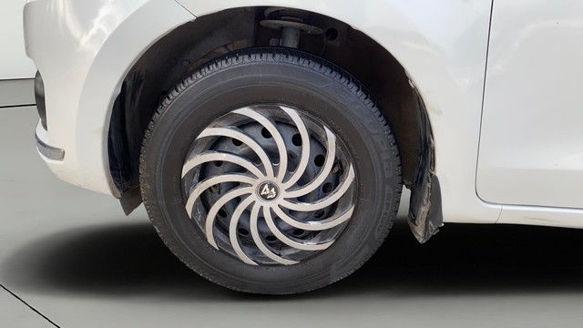 Second-hand 2018 Maruti Suzuki Swift Dzire AMT VXI for sale in Vadodara-25