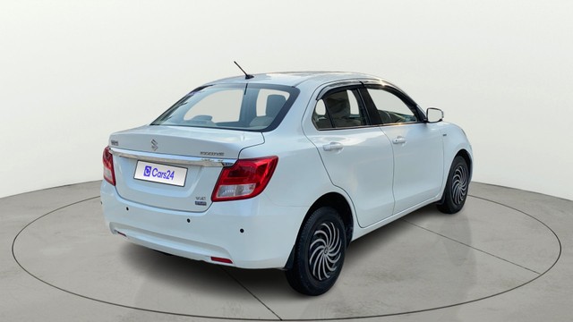 Second-hand 2018 Maruti Suzuki Swift Dzire AMT VXI for sale in Vadodara-2