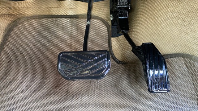 Second-hand 2018 Maruti Suzuki Swift Dzire AMT VXI for sale in Vadodara-14