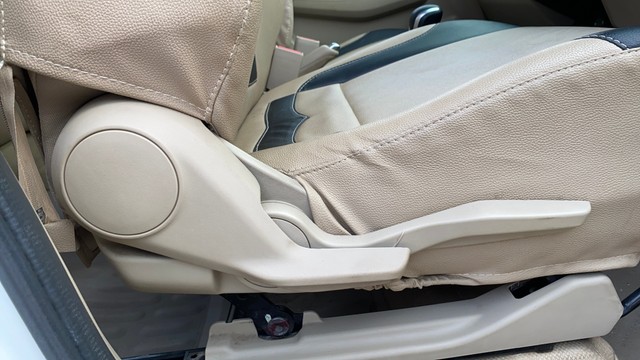 Second-hand 2018 Maruti Suzuki Swift Dzire AMT VXI for sale in Vadodara-18