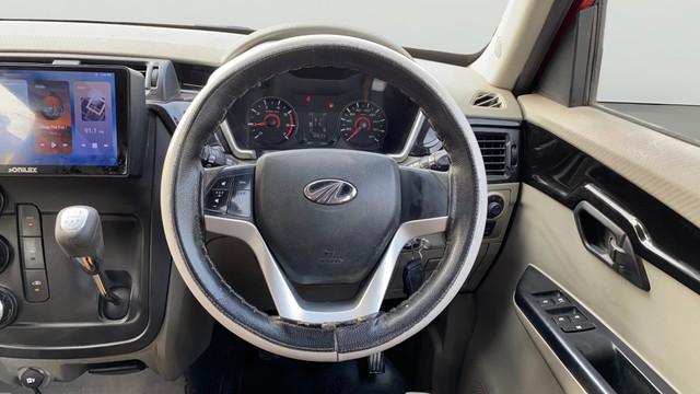 Second-hand 2017 Mahindra KUV 100 mFALCON D75 K8 for sale in Vadodara-12