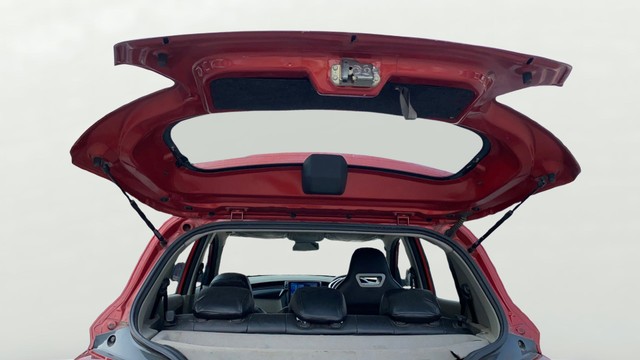 Second-hand 2017 Mahindra KUV 100 mFALCON D75 K8 for sale in Vadodara-20