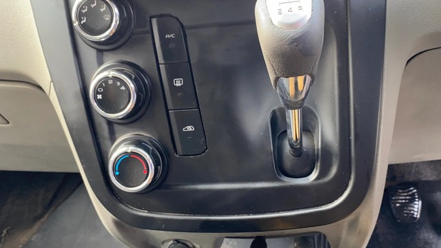 Second-hand 2017 Mahindra KUV 100 mFALCON D75 K8 for sale in Vadodara-13