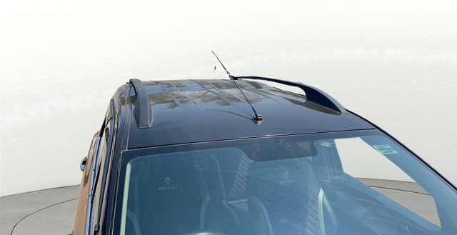 Second-hand 2022 Renault Triber RXZ EASY-R AMT BSVI for sale in Vadodara-8