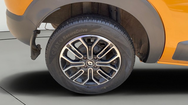 Second-hand 2022 Renault Triber RXZ EASY-R AMT BSVI for sale in Vadodara-25