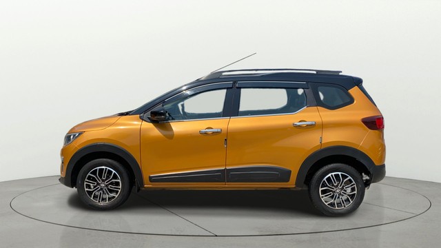 Second-hand 2022 Renault Triber RXZ EASY-R AMT BSVI for sale in Vadodara-5