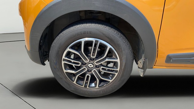 Second-hand 2022 Renault Triber RXZ EASY-R AMT BSVI for sale in Vadodara-26