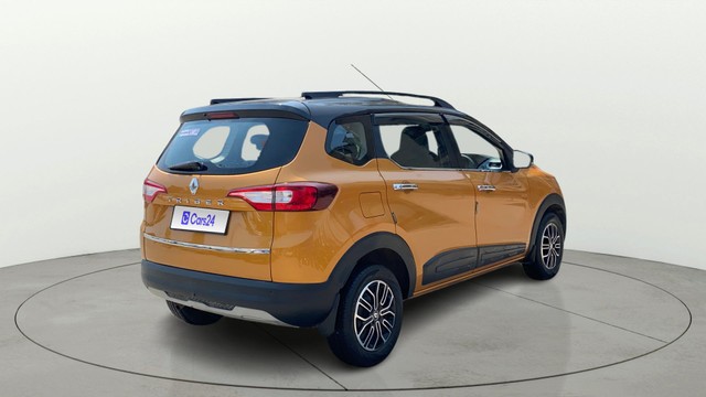 Second-hand 2022 Renault Triber RXZ EASY-R AMT BSVI for sale in Vadodara-2