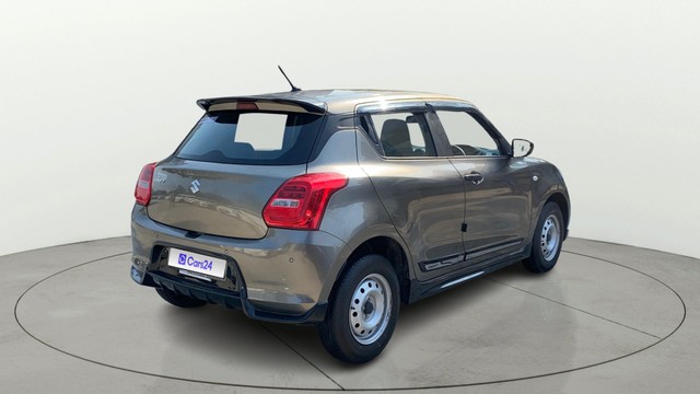 Maruti Suzuki Swift LXI Second-hand 2022 Maruti Suzuki Swift LXI for sale in Vadodara-2