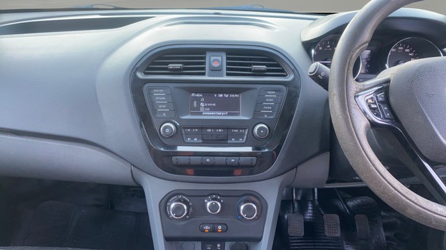 Second-hand 2018 Tata Tigor 1.2 Revotron XT for sale in Vadodara-22