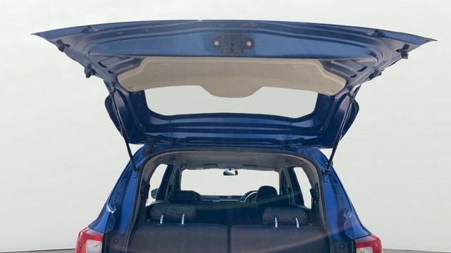 Second-hand 2019 Renault Triber RXL BSIV for sale in Vadodara-20