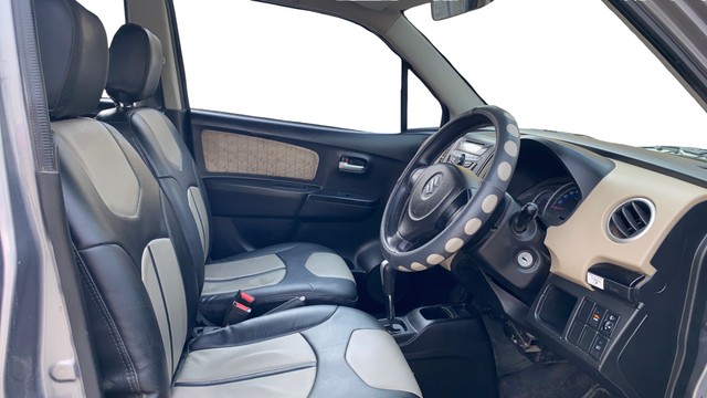 Second-hand 2017 Maruti Suzuki Wagon R AMT VXI for sale in Patna-15