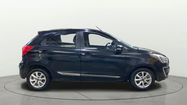 Ford Figo 1.2P Titanium MT Second-hand 2019 Ford Figo 1.2P Titanium MT for sale in Indore