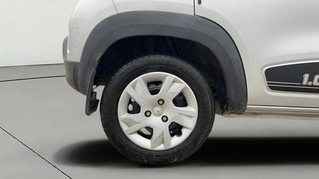 Second-hand 2024 Renault KWID 1.0 RXL Opt for sale in Ghaziabad-24