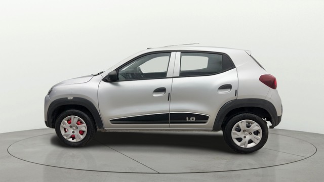 Second-hand 2024 Renault KWID 1.0 RXL Opt for sale in Ghaziabad-5