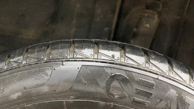 Second-hand 2024 Renault KWID 1.0 RXL Opt for sale in Ghaziabad-31