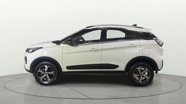 Second-hand 2021 Tata Nexon XZA Plus AMT BSVI for sale in Indore-5