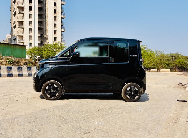 Second-hand 2023 MG Comet EV Play for sale in Pune-4
