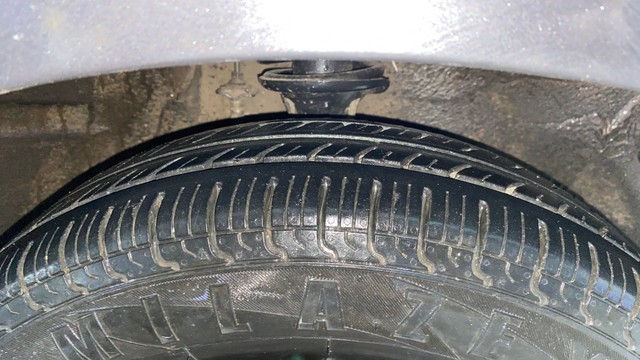 Second-hand 2013 Maruti Suzuki Alto 800 LXI for sale in Howrah-28