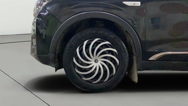 Second-hand 2022 Mahindra XUV300 W4 BSVI for sale in Chandigarh-25