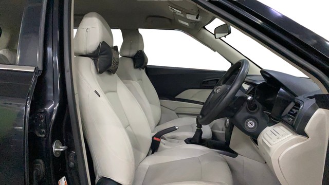 Second-hand 2022 Mahindra XUV300 W4 BSVI for sale in Chandigarh-15